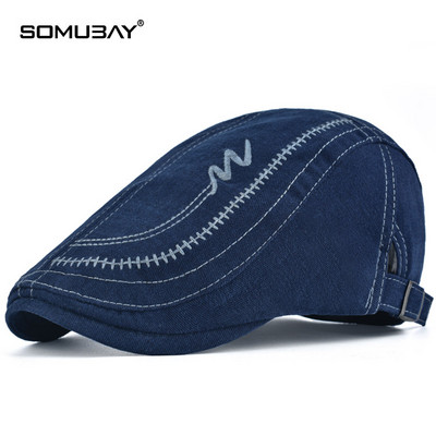 Текстилен каскет с бродерия в ретро стил