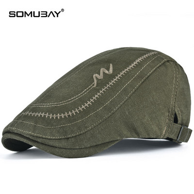 Текстилен каскет с бродерия в ретро стил