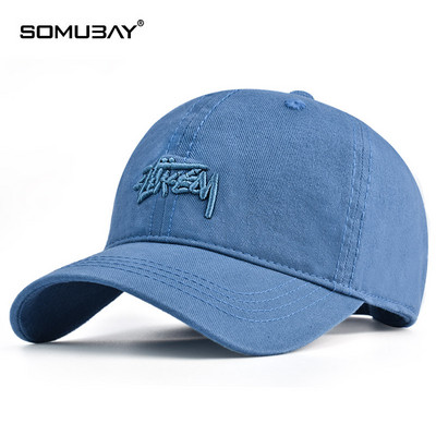 Памучна мъжка шапка с козирка и бродерия