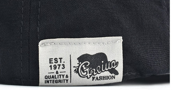 Мъжки текстилен каскет в ретро стил