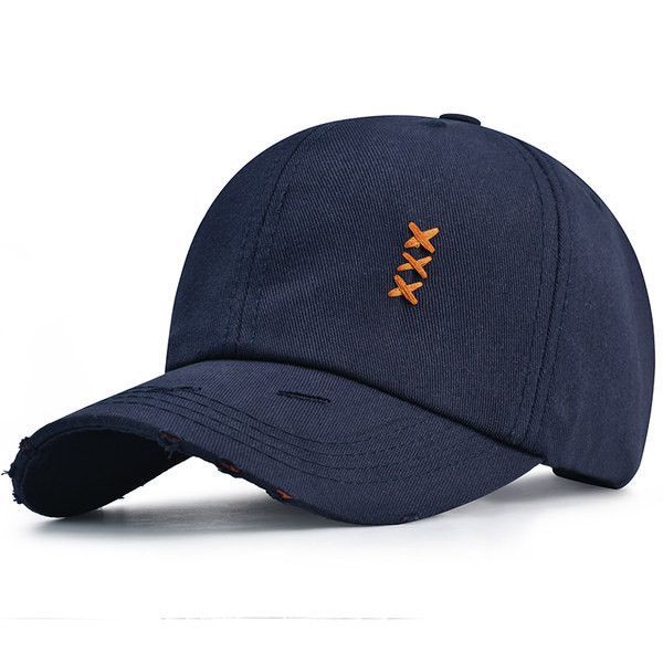 Мъжка текстилна шапка - с козирка