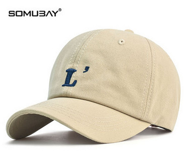 Лятна бейзболна шапка с козирка и бродерия за мъже