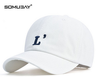 Лятна бейзболна шапка с козирка и бродерия за мъже