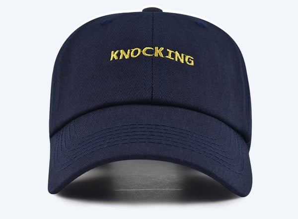 Мъжка ежедневна бейзболна шапка с козирка и бродерия