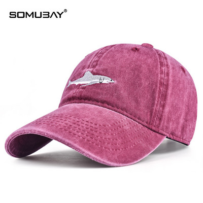 Дънкова шапка с козирка и бродерия