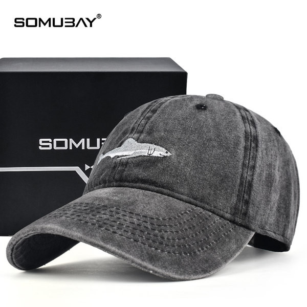 Дънкова шапка с козирка и бродерия