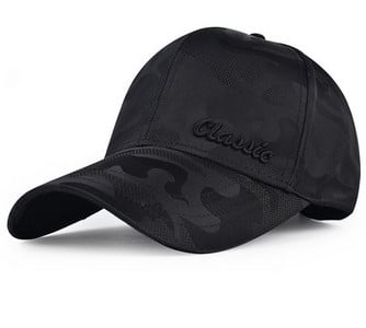 Мъжка лятна камуфлажна шапка с бродиран надпис и козирка