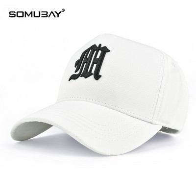 Мъжка  бейзболна шапка с козирка и бродерия