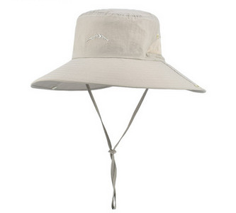 Мъжка текстилна шапка с голяма периферия и връзки