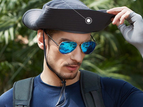 Мъжка текстилна шапка с голяма периферия и връзки