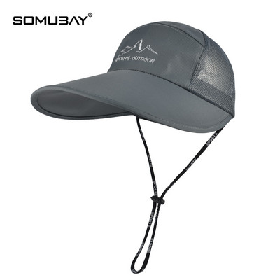 Мъжка шапка с голяма периферия от дишаща материя с надпис