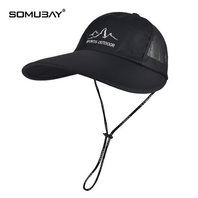 Мъжка шапка с голяма периферия от дишаща материя с надпис