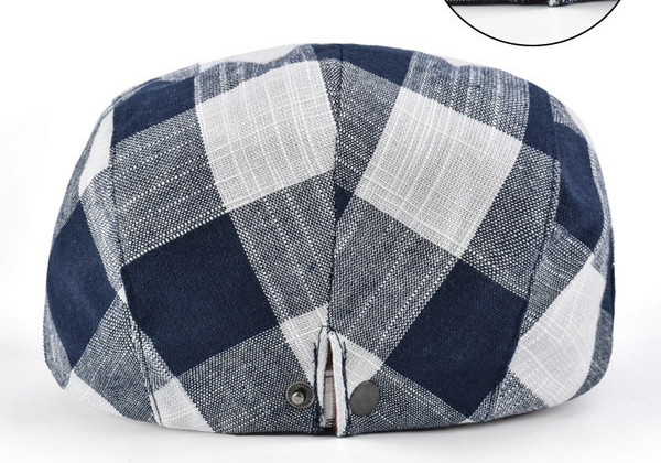 Кариран мъжки каскет в ретро стил