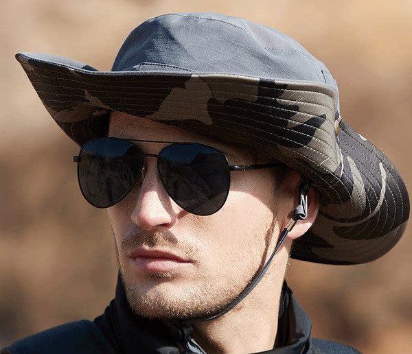 Мъжка лятна шапка - подходяща за планинарство 