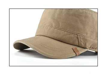 Текстилна едноцветна шапка с козирка