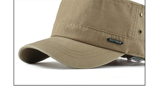 Мъжка памучна шапка с козирка и надпис 