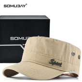 Текстилна шапка с козирка и метален надпис