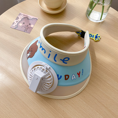 Детска козирка за лятото с вентилатор