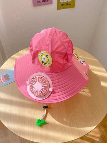 Παιδικό καπέλο  με μεγάλο γείσο και ανεμιστήρα