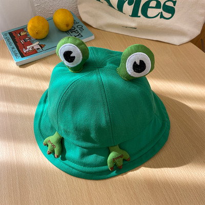 Текстилна детска шапка с 3D елементи