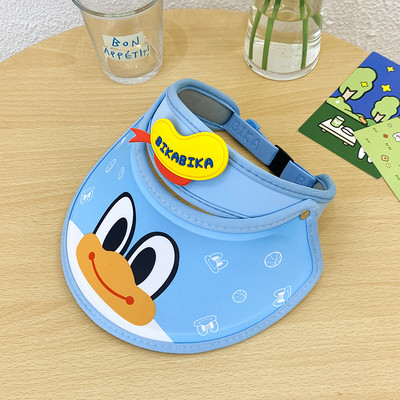 Лятна слънцезащитна шапка  с козирка и апликация за момчета и момичета 