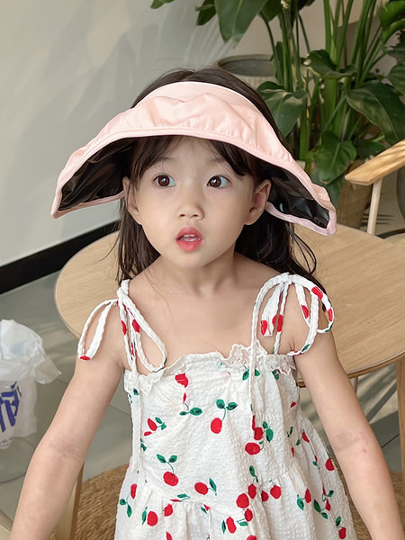 Детска лятна слънцезащитна шапка с голяма периферия 