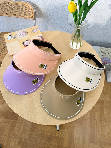 Детска лятна шапка - с голяма периферия