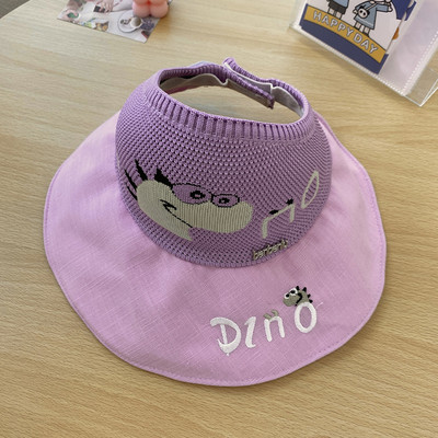 Детска цветна козирка с бродерия