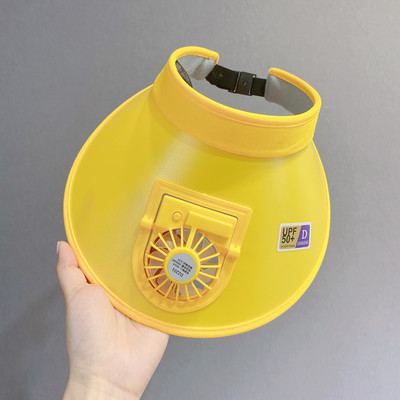 Nyári gyermekellenző beépített ventilátorral