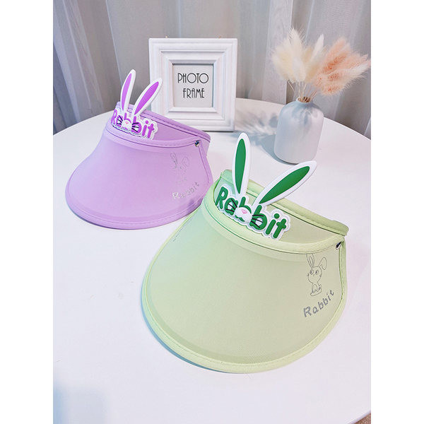 Лятна детска козирка с уши