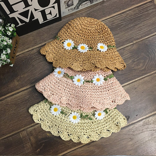 Сламена шапка за момичета 