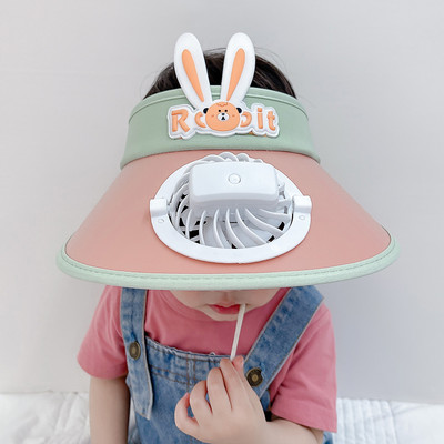 Széles karimájú gyermekellenző beépített ventilátorral