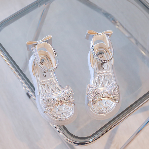 Dječje sandale za djevojčice s trakom i sjajnim efektom