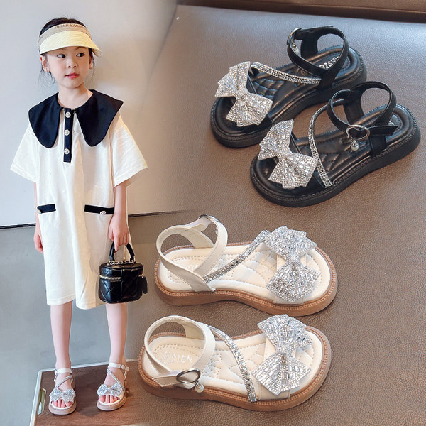 Sandale za djevojčice s trakom i kamenčićima