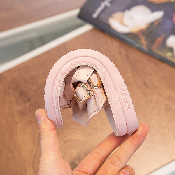 Dječje sandale za djevojčice sa udobnim potplatom