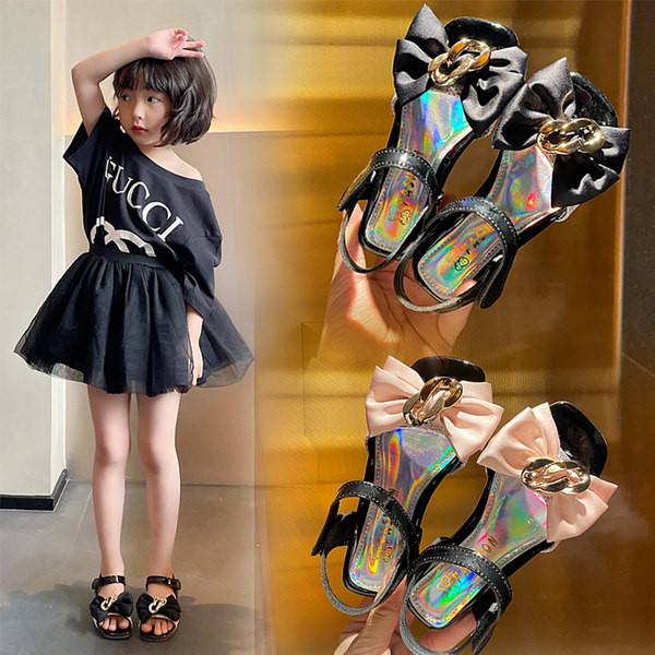 Sandale za djevojčice s trakama