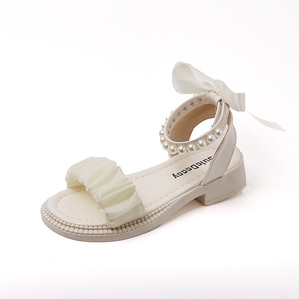 Сандали за момичета с декоративни перли и панделка