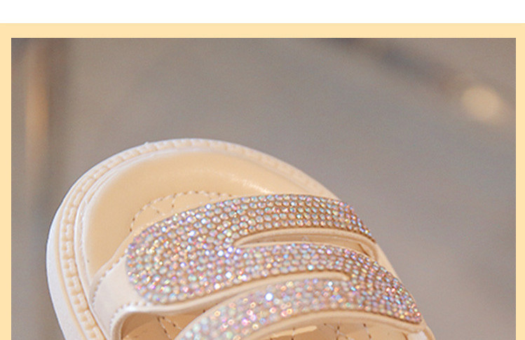 Сандали за момичета - с камъчета