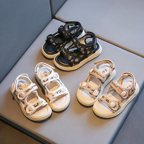 Сандали за момиче - с мека подметка и велкро закопчаване