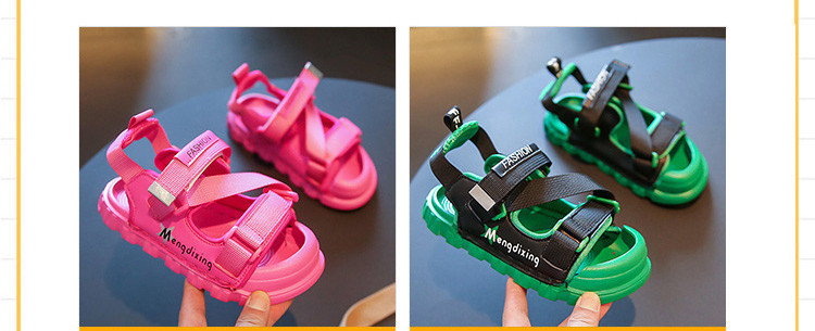 Сандали за момиче - спортни с мека подметка