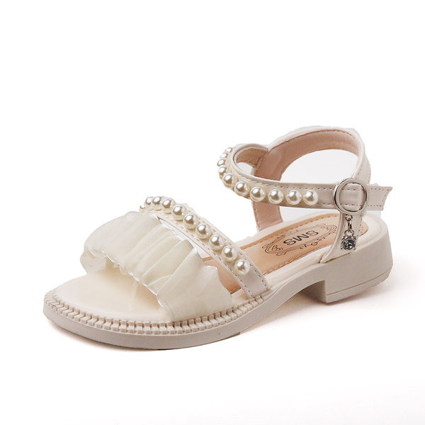 Сандали за момиче - с перли