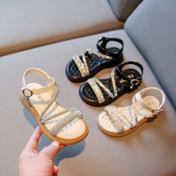 Сандали за момичета - мека подметка