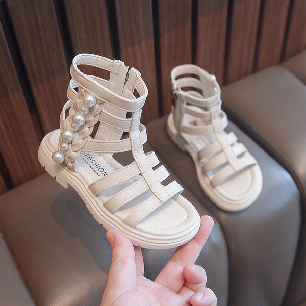 Детски сандали за момичета - с закопчаване цип