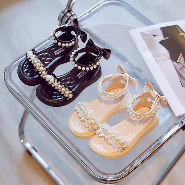 Сандали за момичета - с перли и панделка