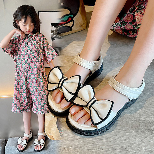 Детски сандали за момичета - с мека подметка и панделка