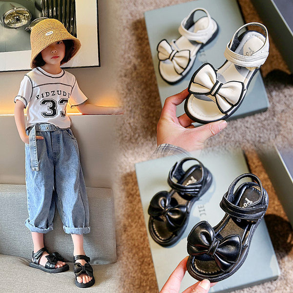 Детски сандали за момичета - с мека подметка и панделка