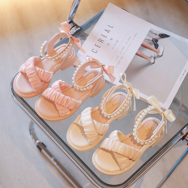 Сандали за момичета с перли