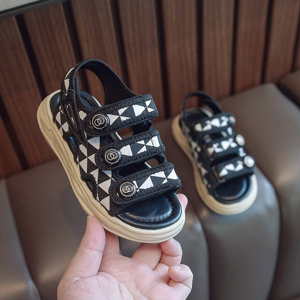 Сандали за момичета - с отворени пръсти и велкро закопчаване