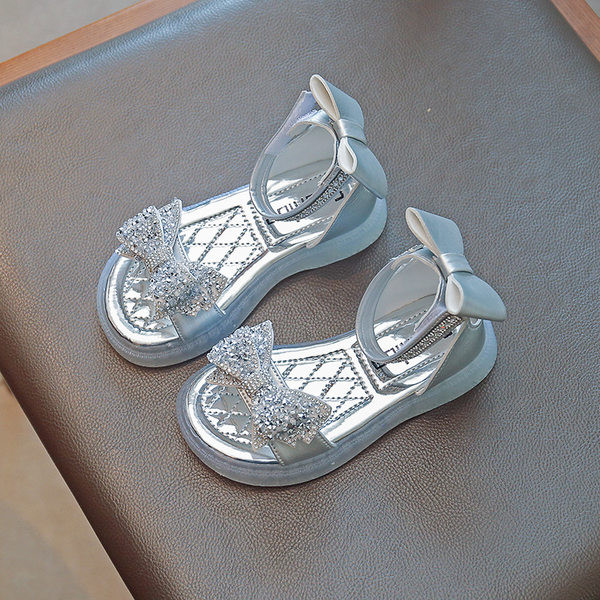 Детски сандали за момичета - с мека подметка и декорация панделка