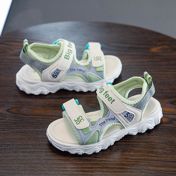 Спортни сандали с велкро лепенки